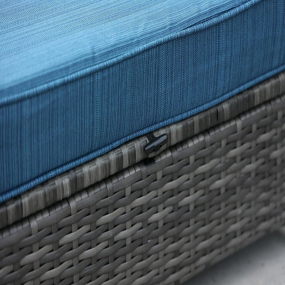 2672aa0825fc55393ef835be1c23372e