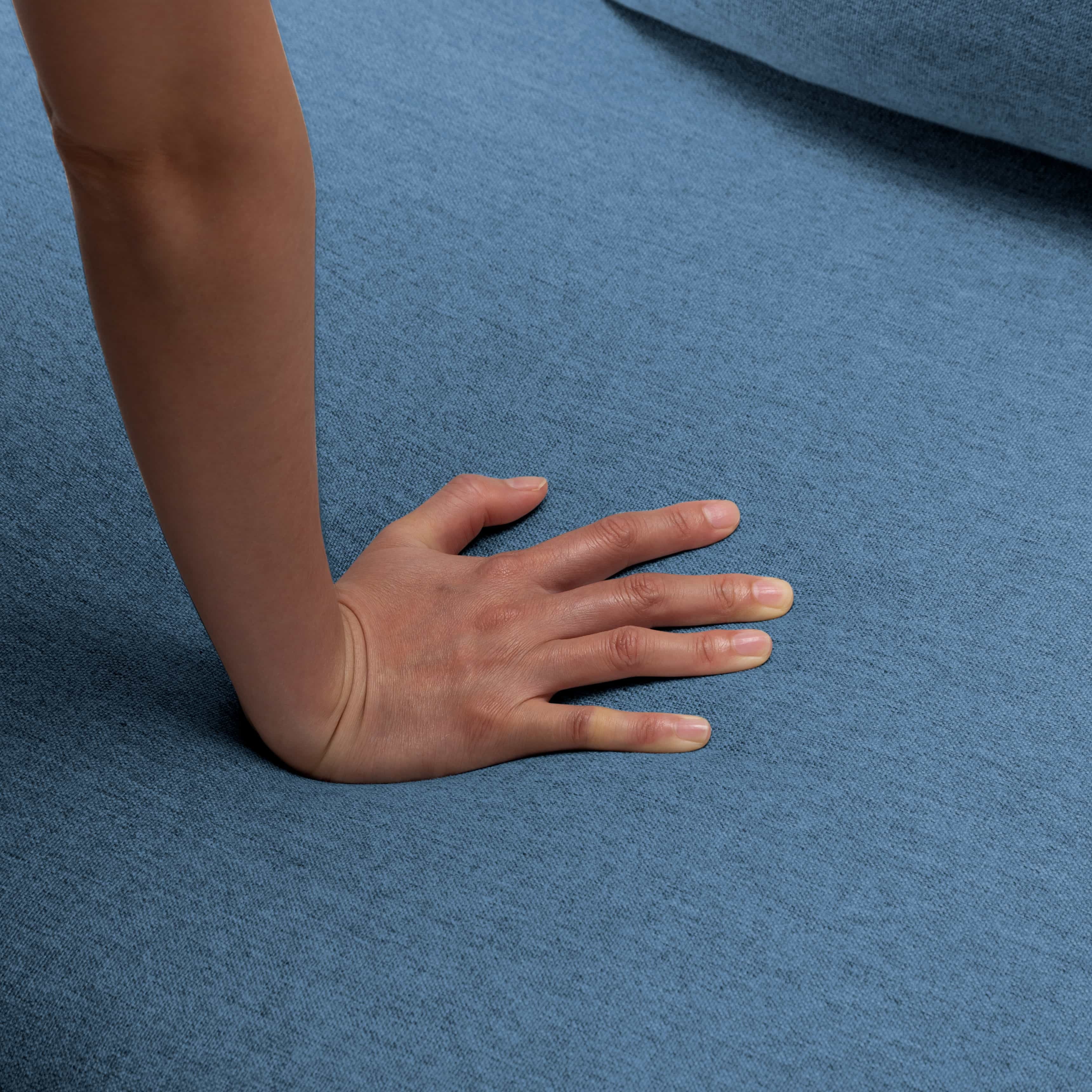 a562482ea7c40c0b0696d45ba7e8d44b